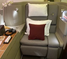 Cathay Pacific Boeing 777-300ER V.1 photo