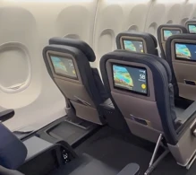 United Boeing 737 MAX 9 V.2 photo