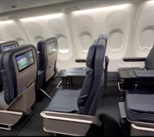 United Boeing 737 MAX 9 V.2 photo