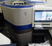 United Boeing 777-300ER photo