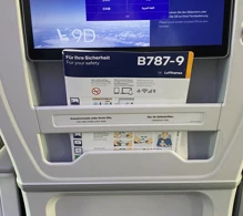 Lufthansa Boeing 787-9 photo