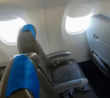 LOT Polish Airlines Embraer E190 photo