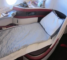 Qatar Airways Airbus A350-900 V.1 photo