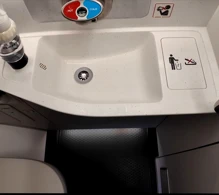 Qantas Airbus A321neo XLR photo