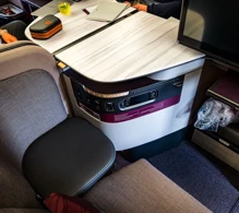 Qatar Airways Boeing 777-300ER V.1 photo