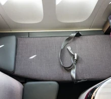 Qatar Airways Boeing 777-300ER V.1 photo