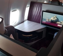 Qatar Airways Boeing 777-300ER V.1 photo