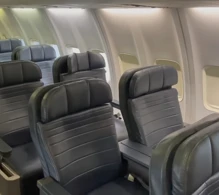 United Boeing 757-300 photo