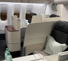 Korean Air Boeing 777-300ER V.1 photo