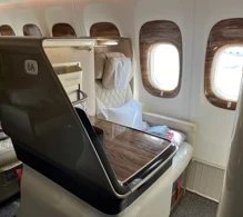 Emirates Boeing 777-300ER V.9 photo