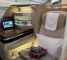 Emirates Boeing 777-300ER V.9 photo