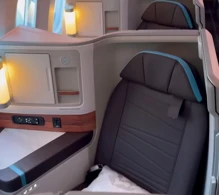 Alaska Airlines Boeing 787-9 photo