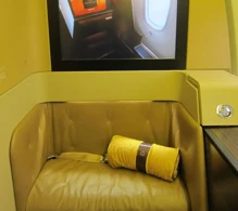 Etihad Airways Boeing 777-300ER V.3 photo