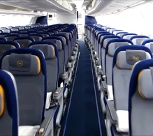 Lufthansa Airbus A340-300 photo