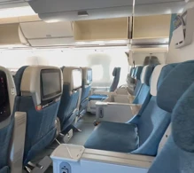 Vietnam Airlines Airbus A350-900 V.1 photo